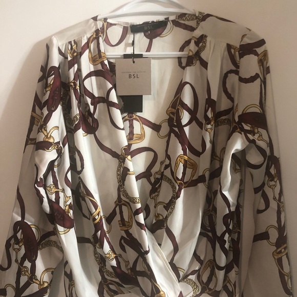 Chain pattern blouse - Picture 6 of 7